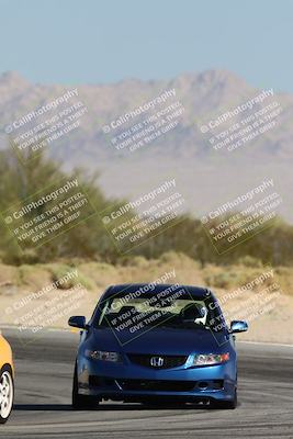 media/Oct-24-2025-Doghouse Garage (Fri) [[783d2ff07a]]/4-Inter-Low/Sesssion 2 (Turn 10)/